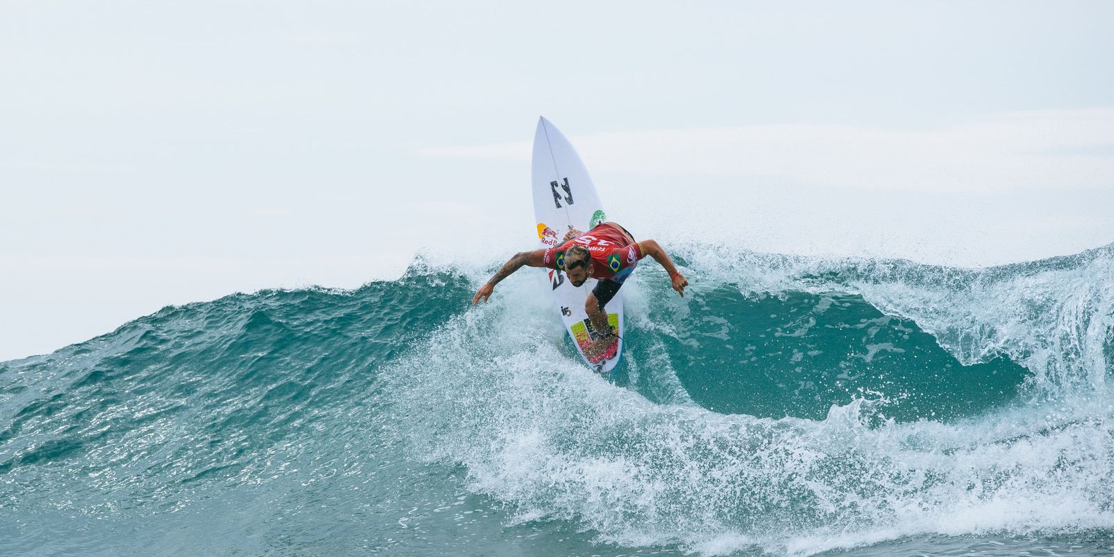 WSL exclui etapa de Abu Dhabi do circuito mundial de surfe deste ano