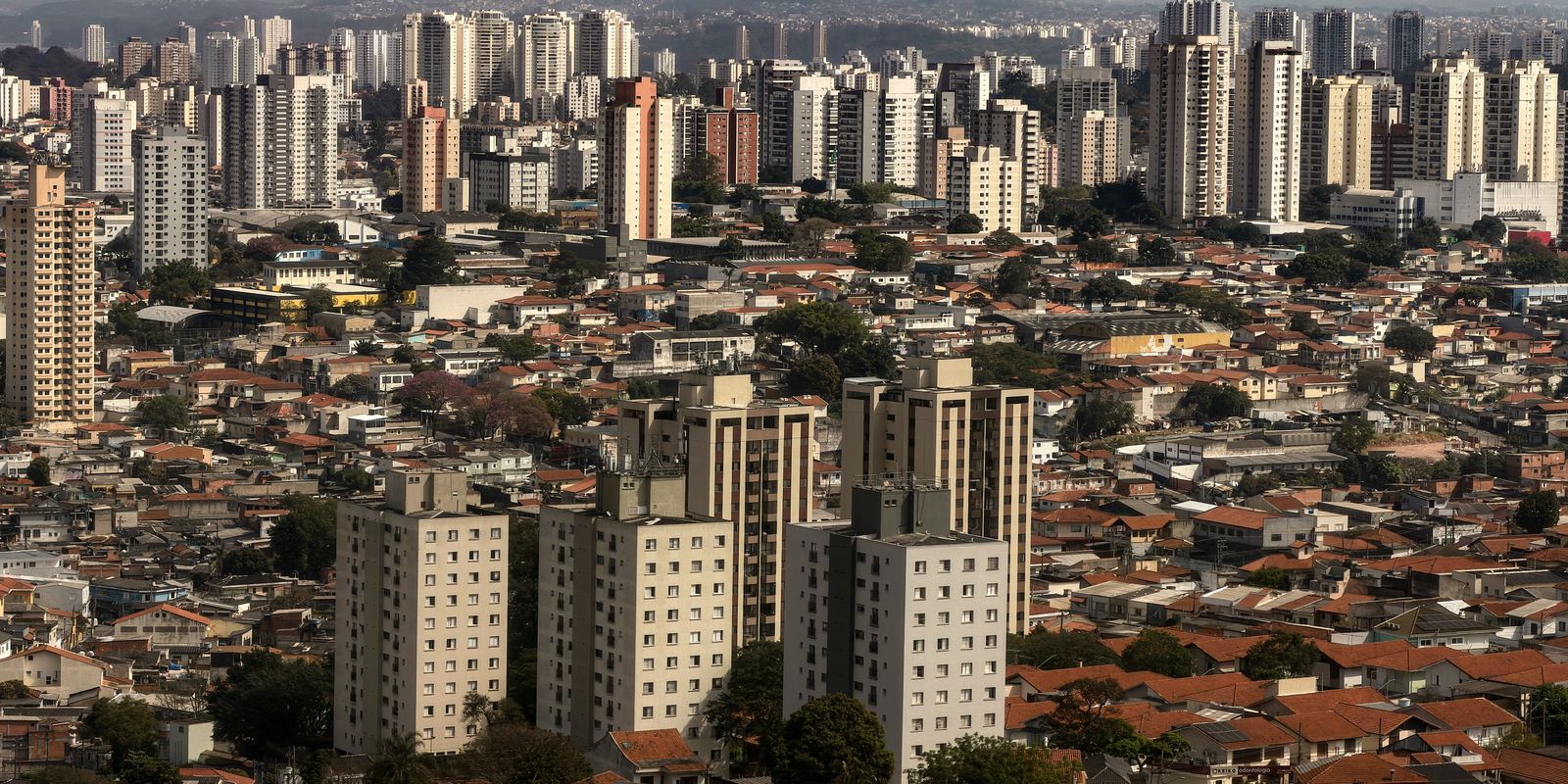 Pessoas com deficiência vivem em piores condições de moradia, diz IBGE