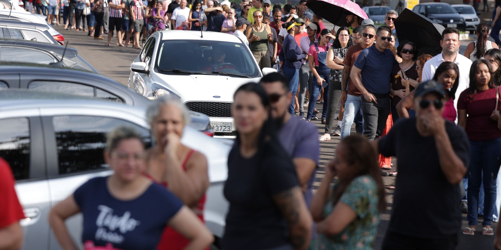 Campanha de Lula denuncia falta de transporte em nove estados