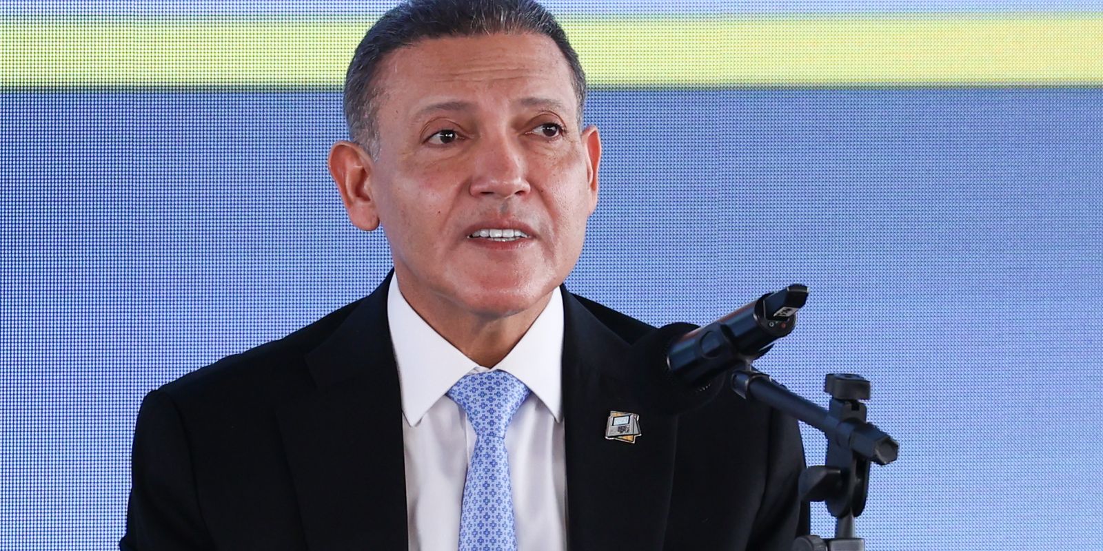 Nunes Marques dá meia hora para TRE-BA responder sobre transporte