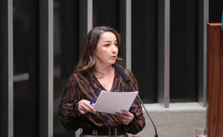 Comissão aprova proibição do termo 'quarto de empregada' em projeto arquitetônico