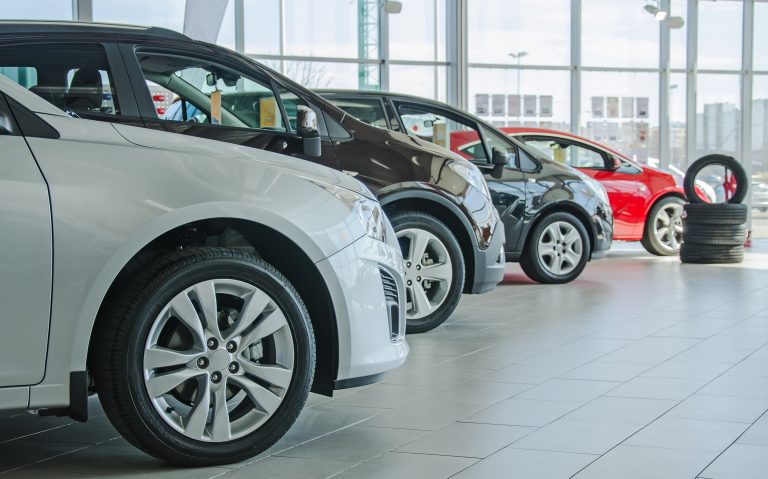 MP abre crédito de R$ 30 bi para financiar compra de carros por taxistas e motoristas de aplicativos